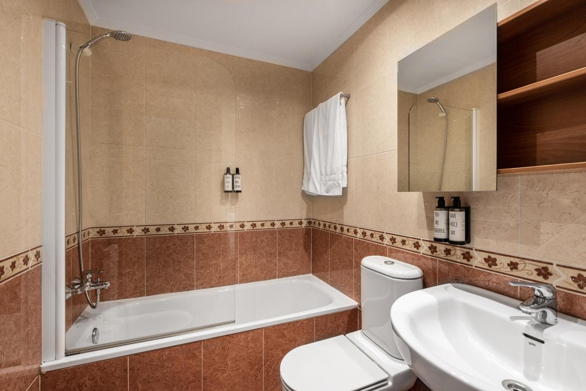 Apartamentos El Cid Burgo エクステリア 写真